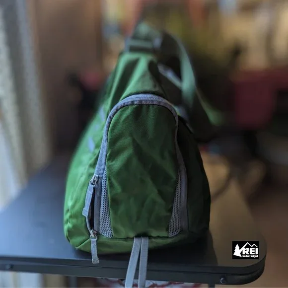 REI CO Duffle Bag: Bold Basil Green, *SOLD* - Picture 5 of 16